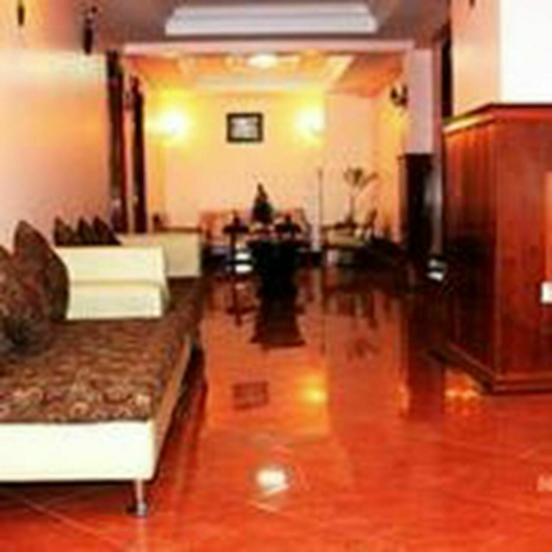 Nawin Palace Guesthouse Phnom Penh Exterior photo